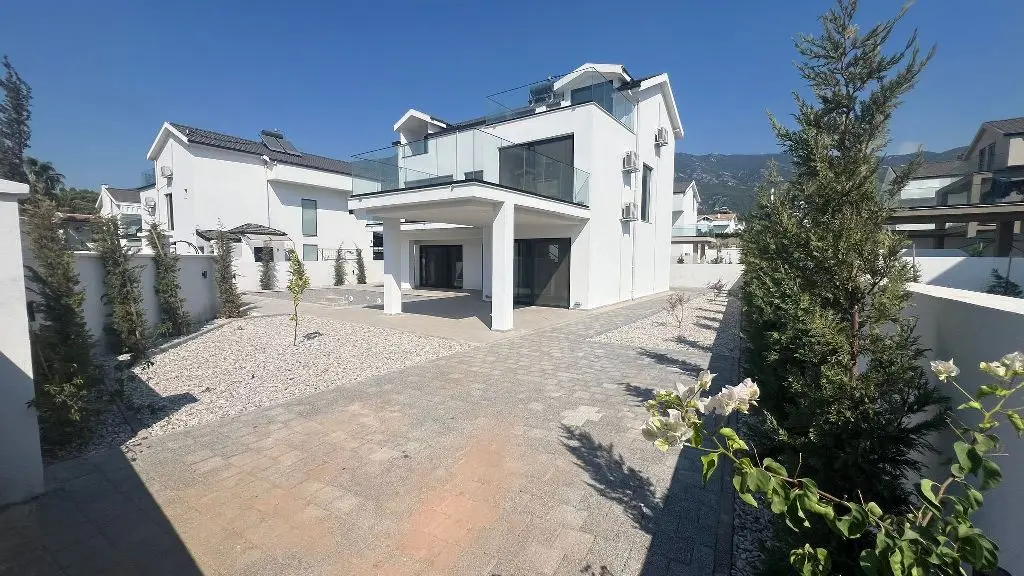 Villa in Ovacik